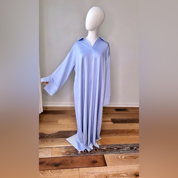 Elegant Light Blue Maxi Dress - Picture 1 of 13
